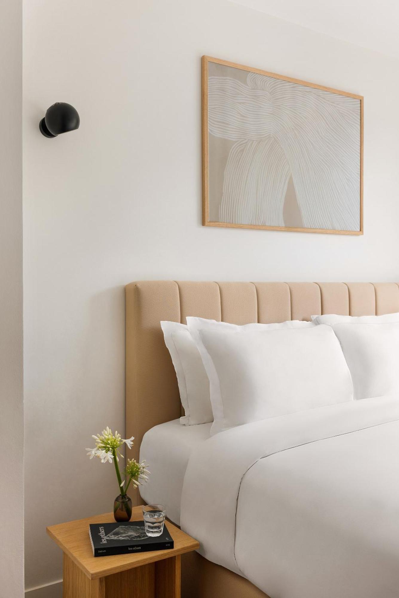 Sonder Yvette Hotel