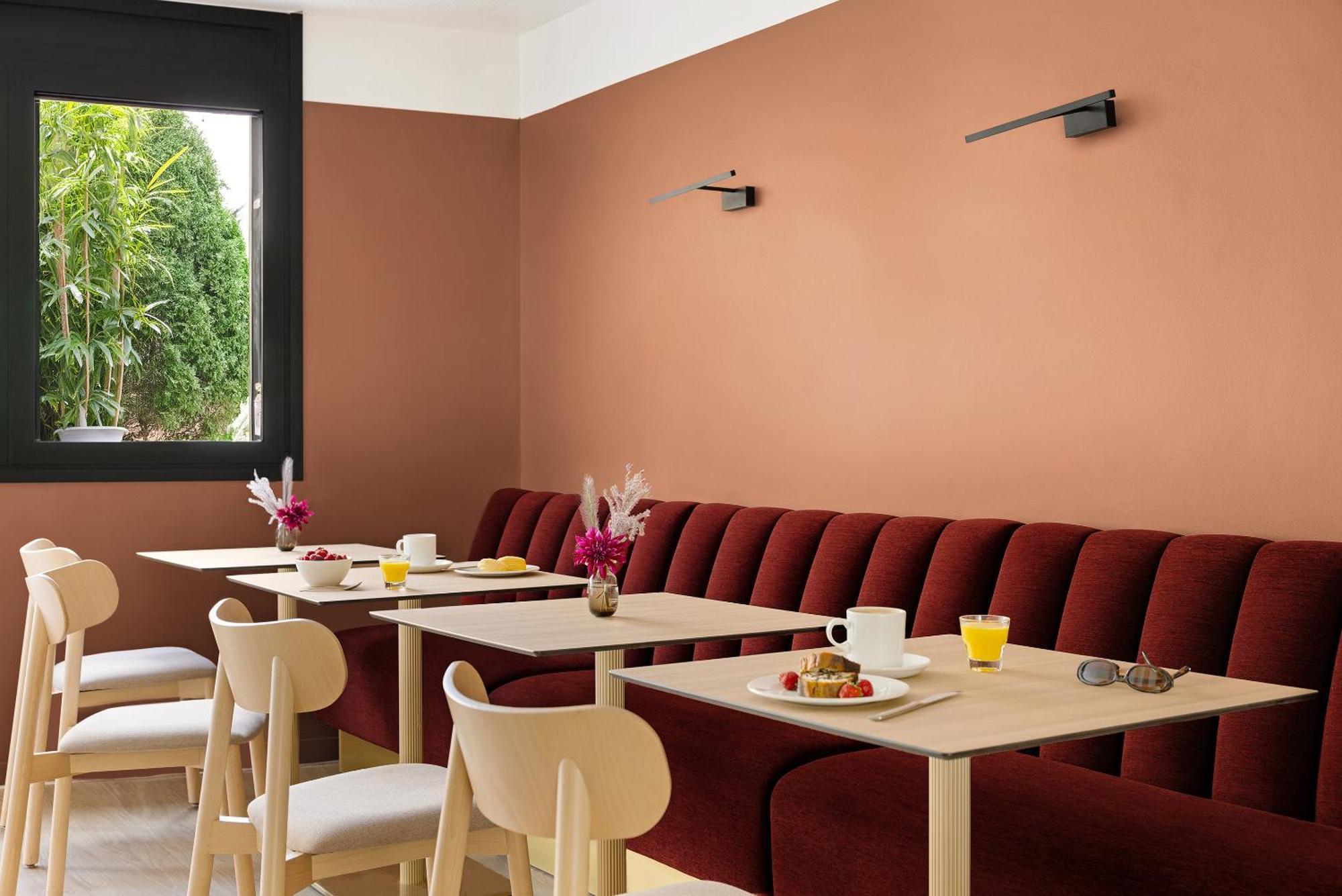 Hotel Sonder Yvette 3*